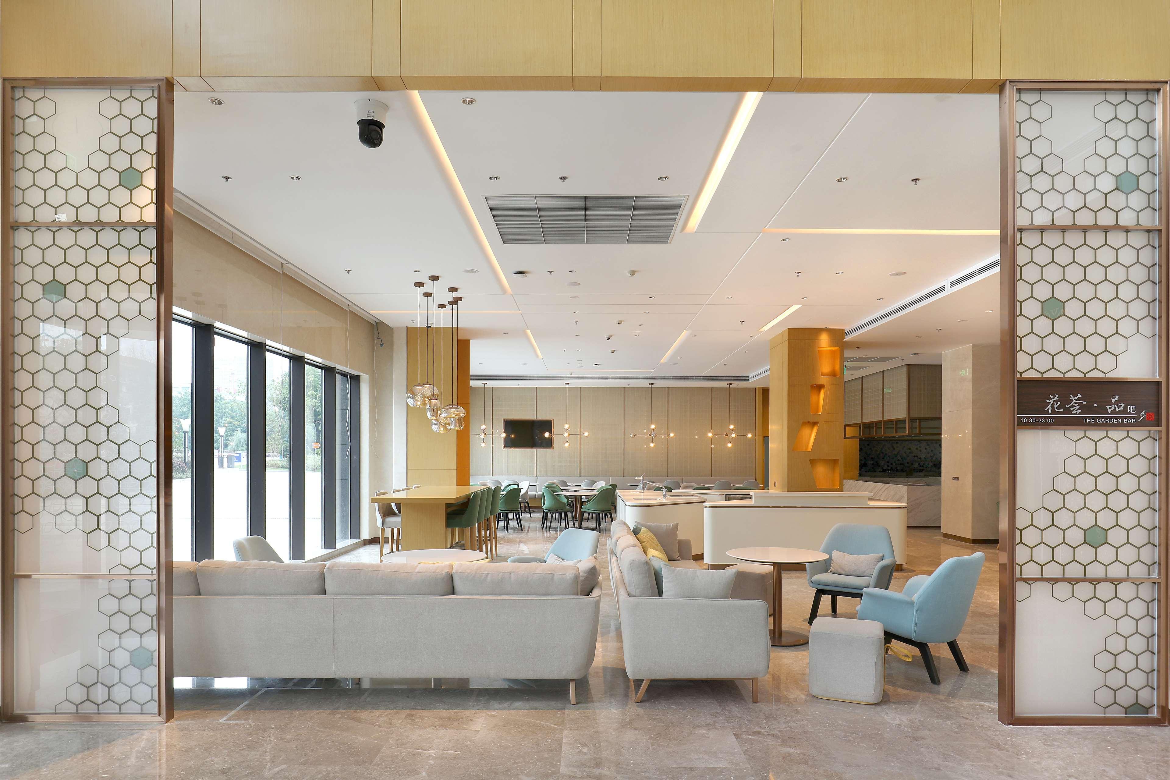 Hilton Garden Inn Changzhou Xinbei Exterior foto